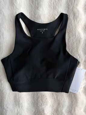 🆕 Allfenix | Ribbed Longline Sports Bra - Black Size M.